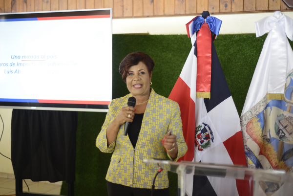 Josefa Castillo resalta obras de gobierno en Monte Plata por encima de los 3,550 millones de pesos