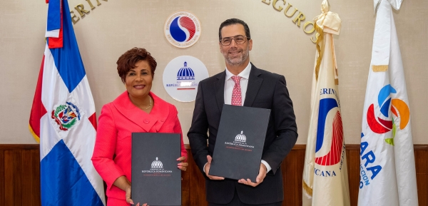 Superintendencia de Seguros y Cámara de Comercio de Santo Domingo firman acuerdo de colaboración